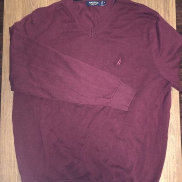 Nautica Sweater Red Maroon V Neck Mens Size Medium Soft Dark Red Logo Sailing - Picture 4 of 7